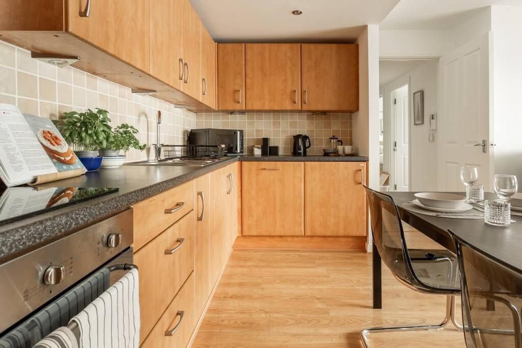 Lux Waterfront 2 Bed Apt, V&A 10Min Walk, St Andrew'S Golf 25Min Drive Dundee Eksteriør bilde