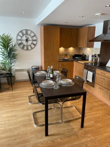 Lux Waterfront 2 Bed Apt, V&A 10Min Walk, St Andrew'S Golf 25Min Drive Dundee Eksteriør bilde